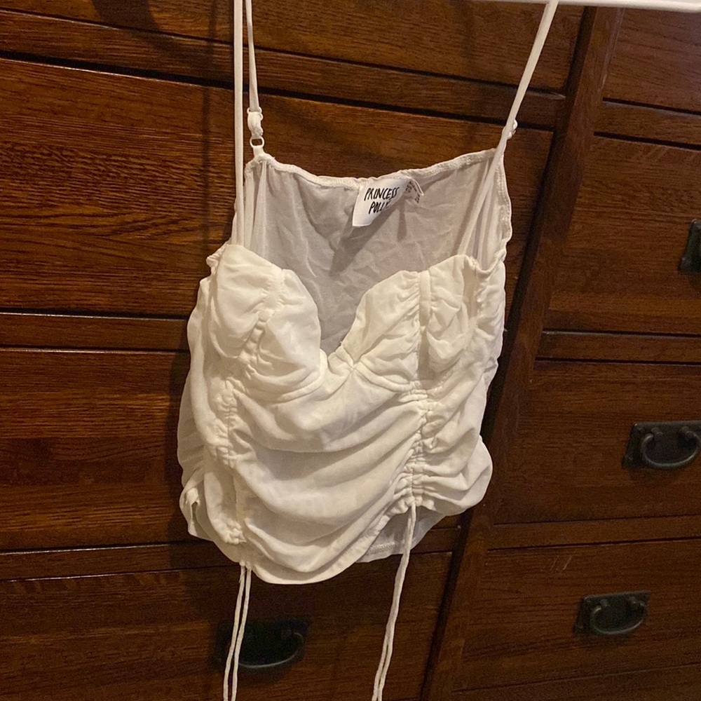 Adorable going-out top!